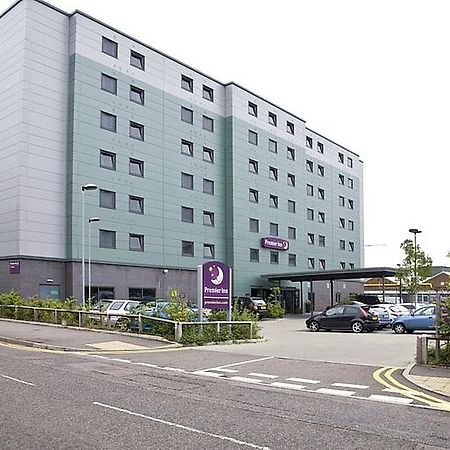 Premier Inn London Elstree / Μπόρχαμγουντ Εξωτερικό φωτογραφία