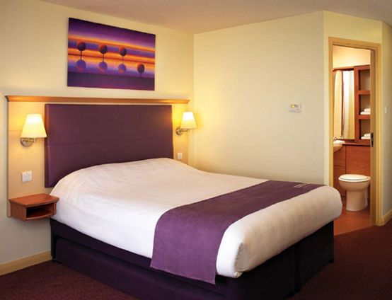 Premier Inn London Elstree / Μπόρχαμγουντ Εξωτερικό φωτογραφία