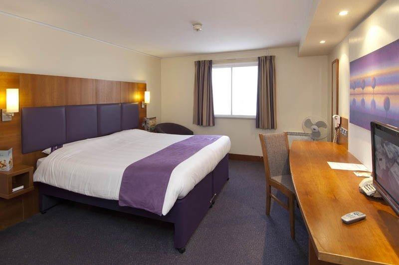 Premier Inn London Elstree / Μπόρχαμγουντ Εξωτερικό φωτογραφία