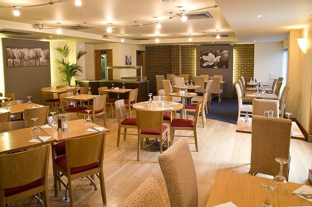Premier Inn London Elstree / Μπόρχαμγουντ Εξωτερικό φωτογραφία