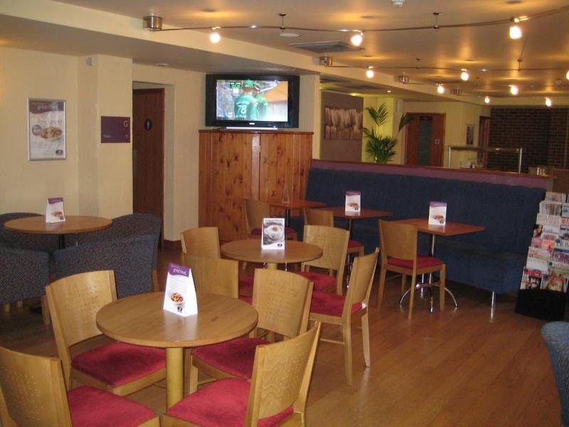 Premier Inn London Elstree / Μπόρχαμγουντ Εξωτερικό φωτογραφία